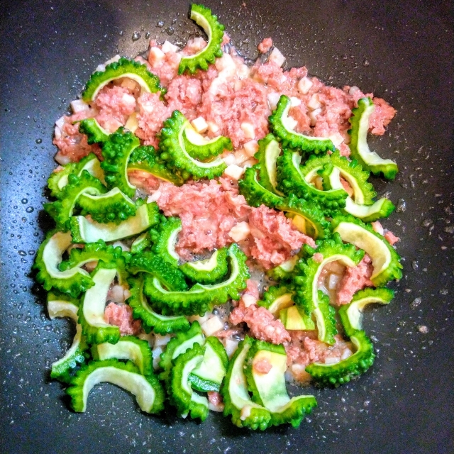 株式会社ジャストライト／浪岡 智／おすすめグルメ情報１７１ ／自宅で大人の週末観光！！その２３／～沖縄編３～